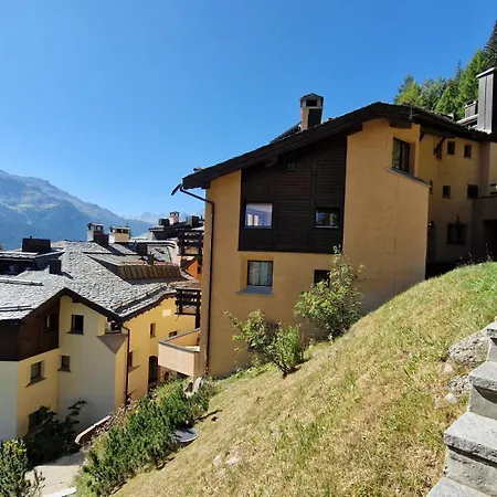 アパート Chesa Bellaval, Haus Chamuotsch 3 1 2-zimmerwohnung シルヴァプラーナ