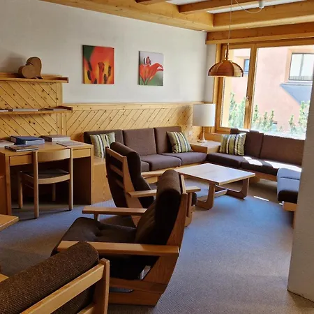 Chesa Bellaval, Haus Chamuotsch 3 1 2-zimmerwohnung Apartment