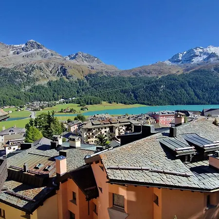 Chesa Bellaval, Haus Chamuotsch 3 1 2-zimmerwohnung Lejlighed *