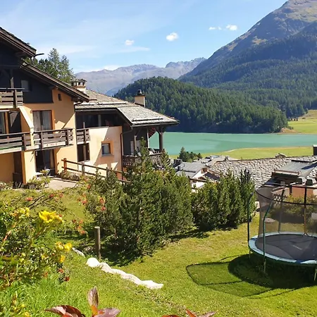 Chesa Bellaval, Haus Chamuotsch 3 1 2-zimmerwohnung * Silvaplana