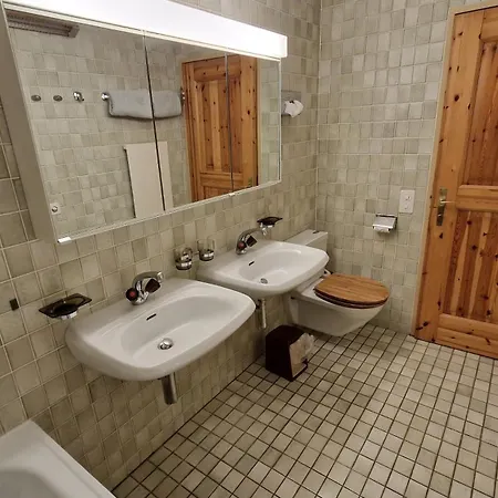 Chesa Bellaval, Haus Chamuotsch 3 1 2-zimmerwohnung シルヴァプラーナ