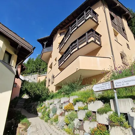 Chesa Bellaval, Haus Chamuotsch 3 1 2-zimmerwohnung سيلفابلانا