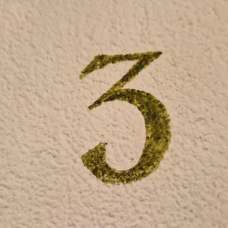 Chesa Bellaval, Haus Chamuotsch 3 1 2-zimmerwohnung سيلفابلانا