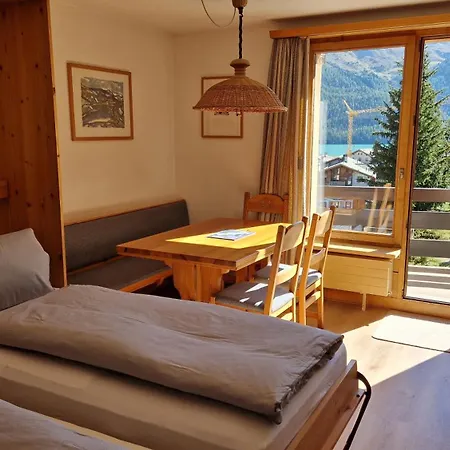 شقة Chesa Bellaval, Haus Chamuotsch 3 1 2-zimmerwohnung *